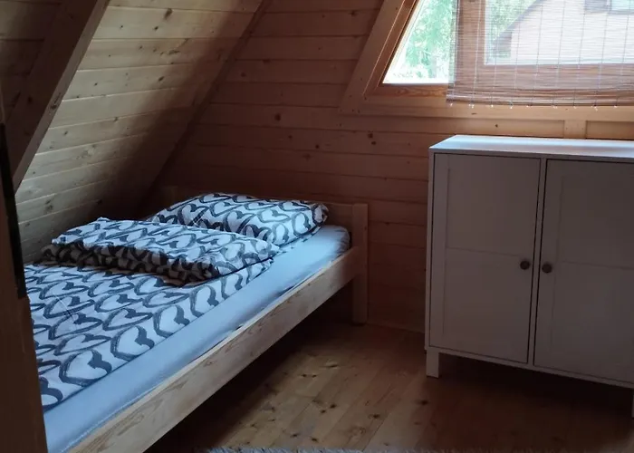 Morska بيت خشبي لوبيتاتو